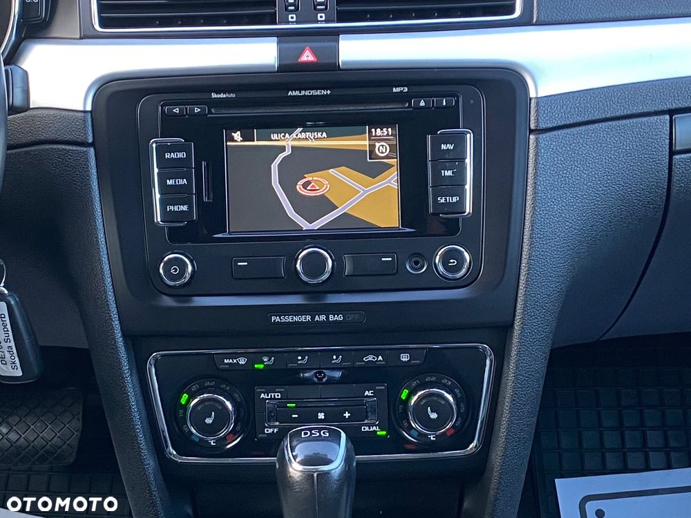Skoda Superb 2.0 TDI DSG Elegance - 12