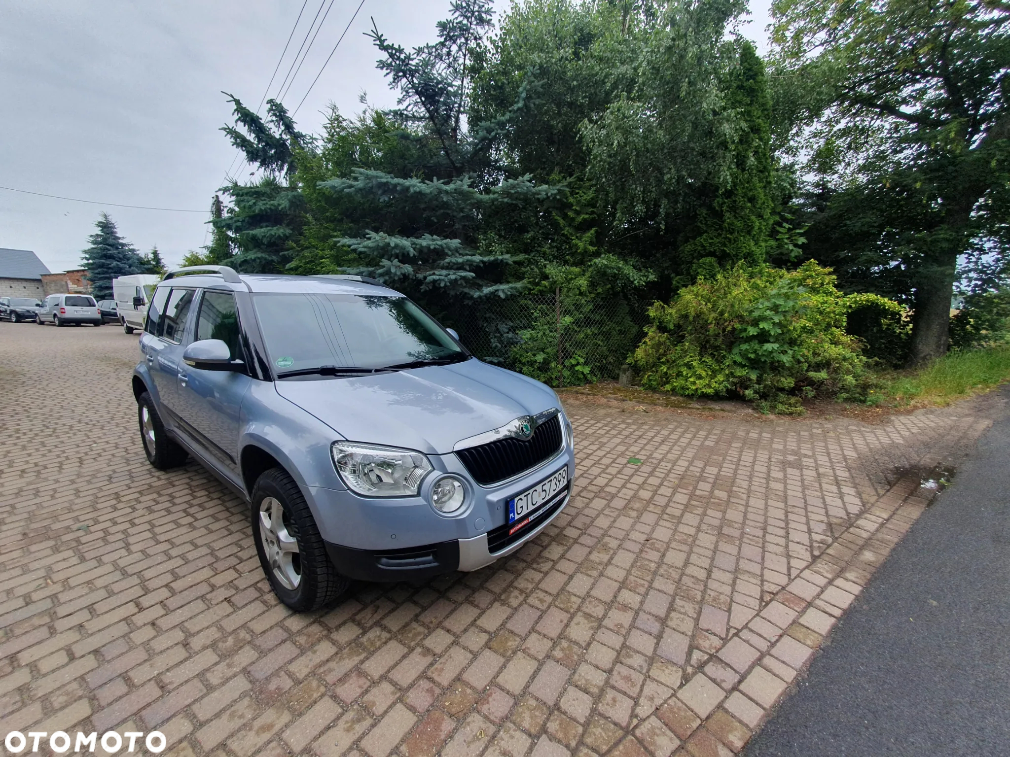 Skoda Yeti 2.0 TDI DPF 4x4 Ambition DSG - 2