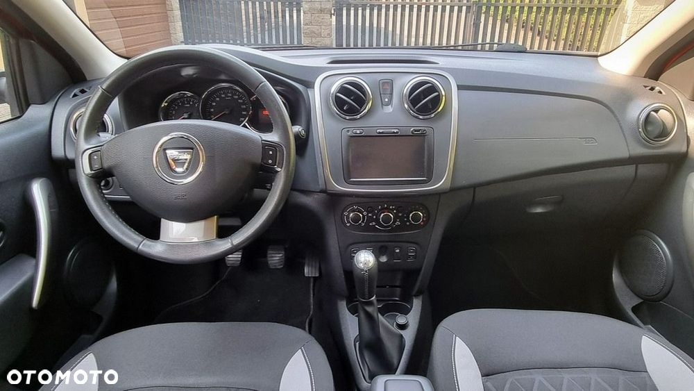 Dacia Sandero Stepway - 13