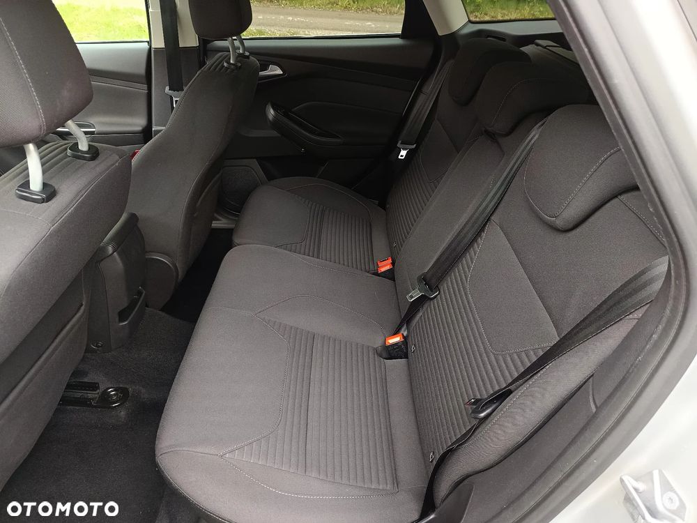 Ford Focus 1.0 EcoBoost STart-Stopp-System TITANIUM - 27