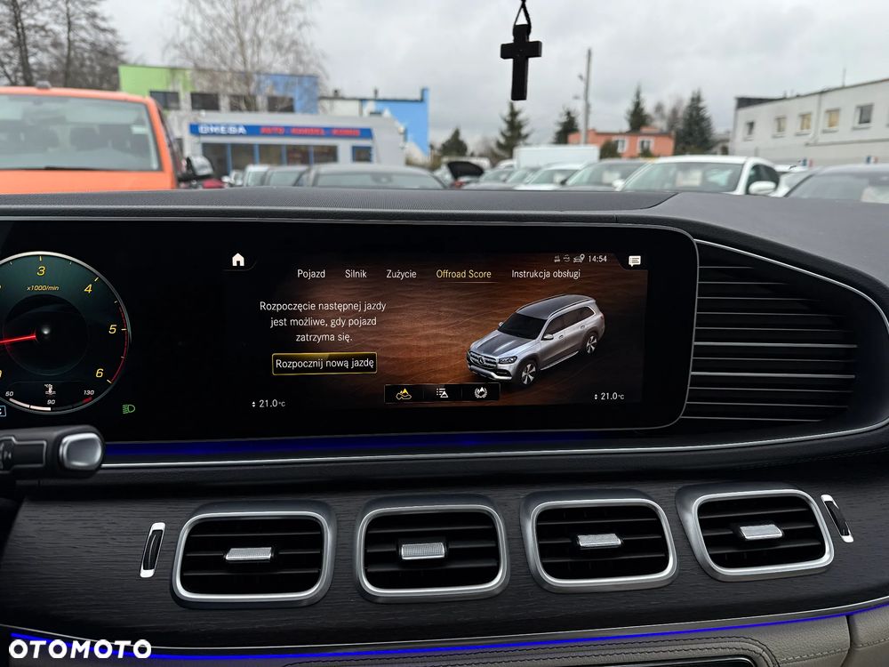 Mercedes-Benz GLS - 36