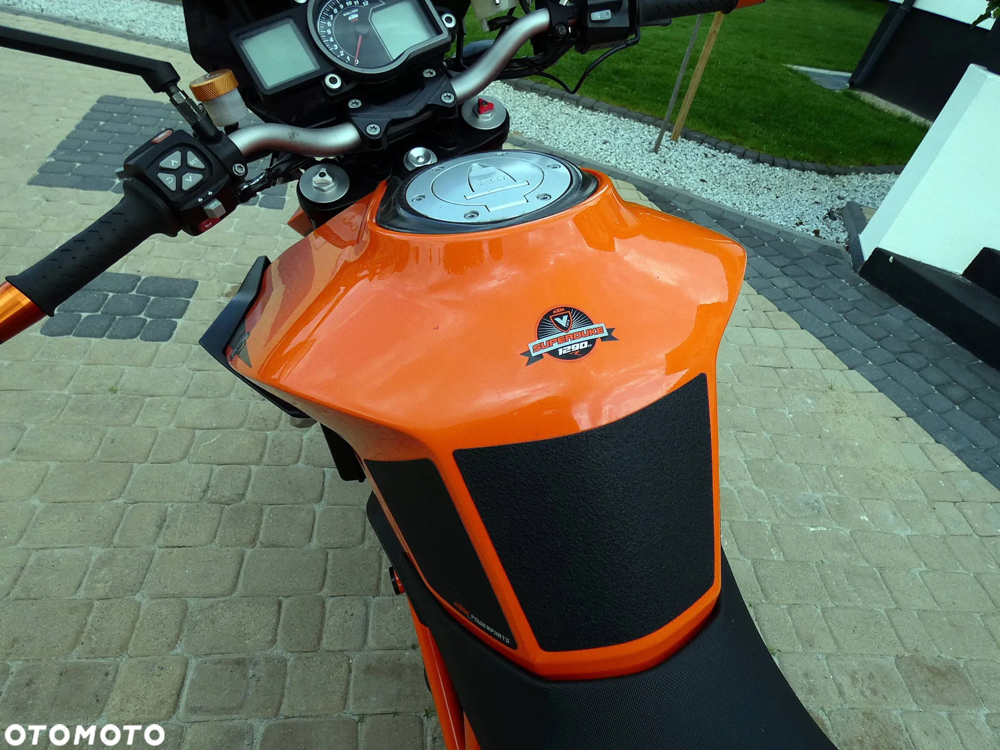 KTM Super Duke - 12