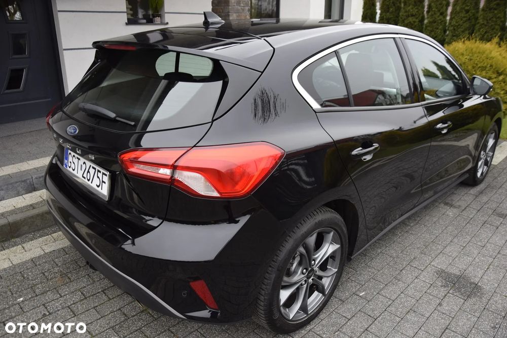 Ford Focus 1.0 EcoBoost Start-Stopp-System TITANIUM DESIGN - 19