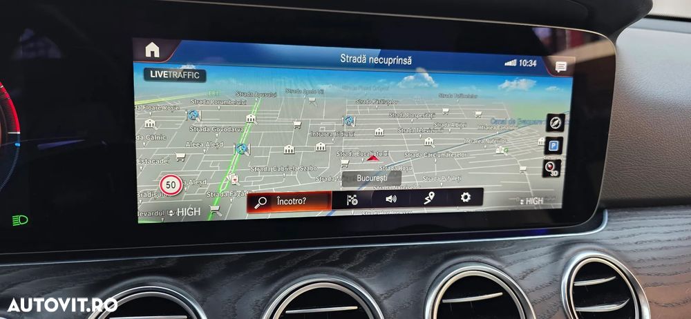 Mercedes-Benz E 300 4MATIC Aut. - 24