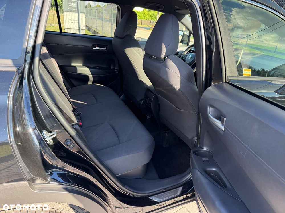 Toyota Corolla Cross 2.0 Hybrid Style - 17