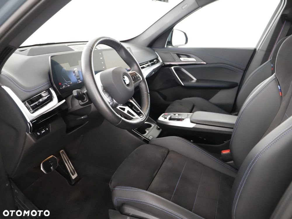 BMW X1 - 10