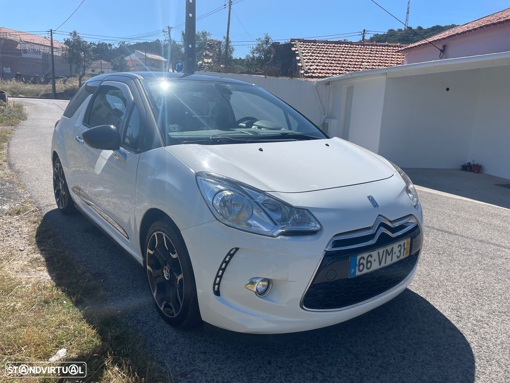 Citroën DS3 1.6 HDi Airdream Sport Chic - 2