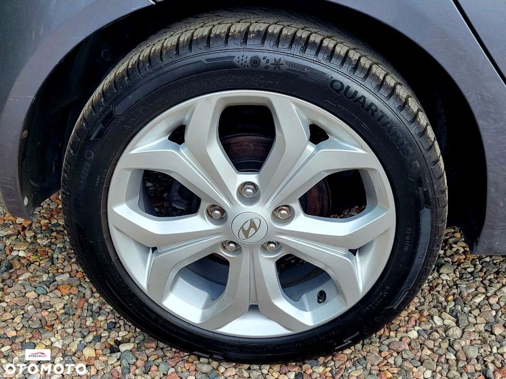 Hyundai ix20 - 24