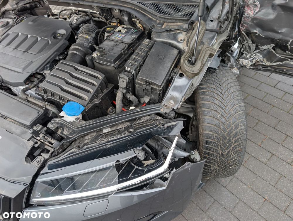 Skoda Superb 2.0 TDI SCR Style DSG - 19