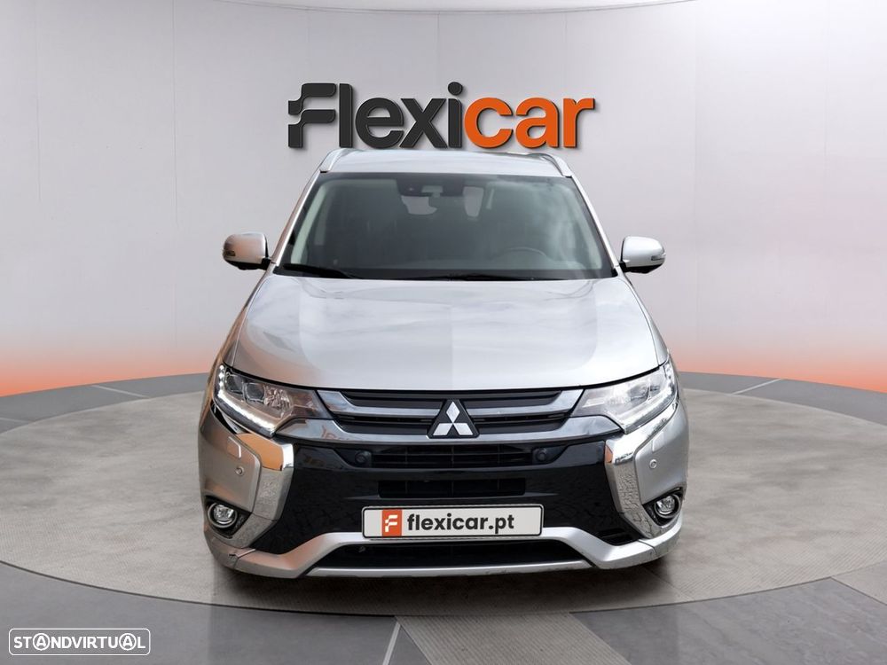 Mitsubishi Outlander 2.0 Instyle - 2