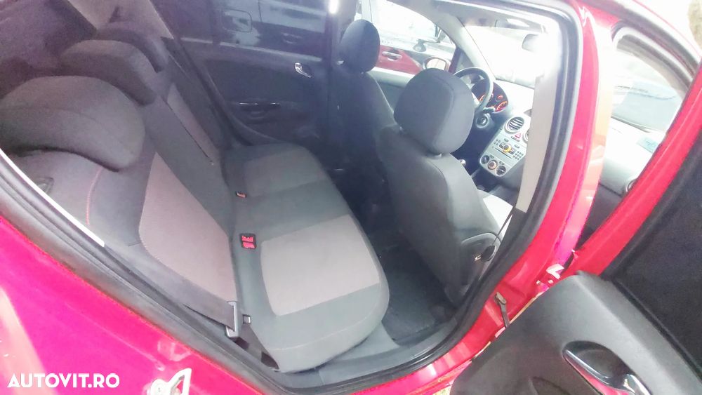 Opel Corsa - 8