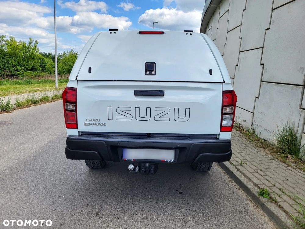 Isuzu D-Max 4x4 Double Cab Custom - 5