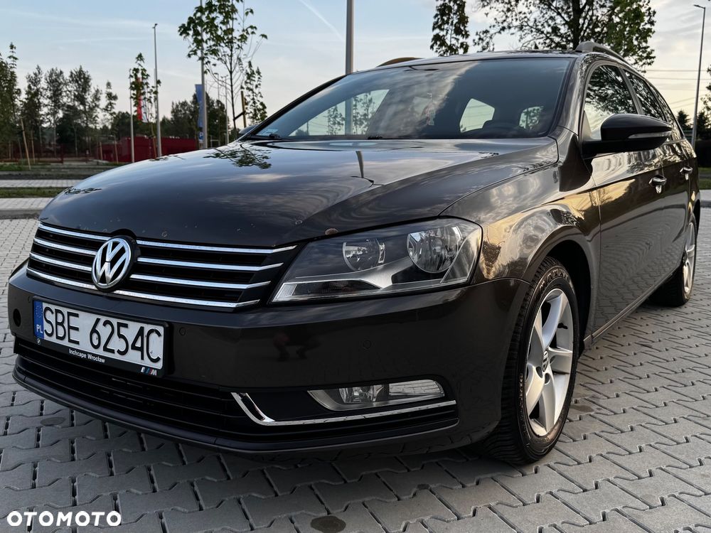 Volkswagen Passat 1.6 TDI Comfortline - 4