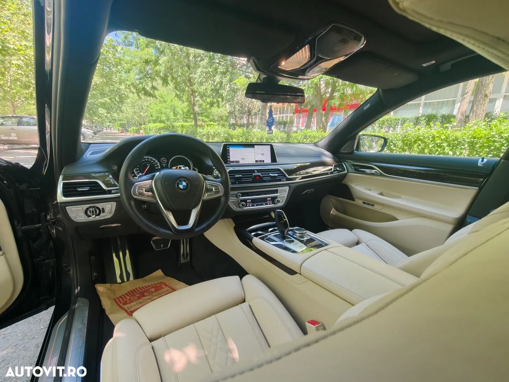 BMW Seria 7 740Li - 18