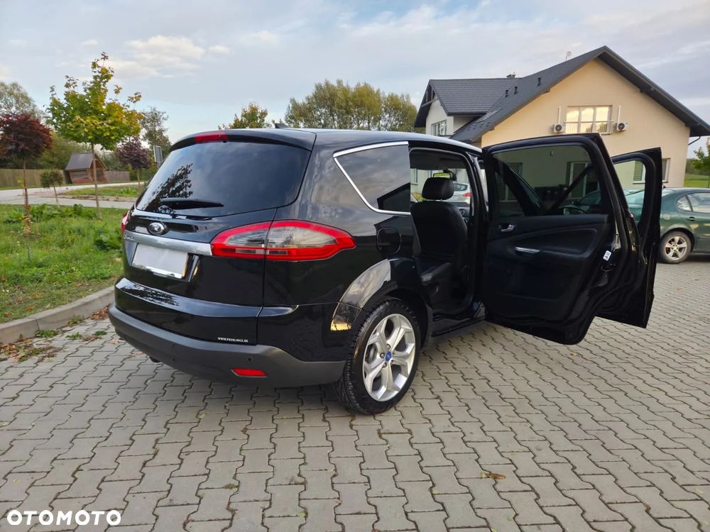 Ford S-Max 2.0 TDCi DPF Ambiente - 23