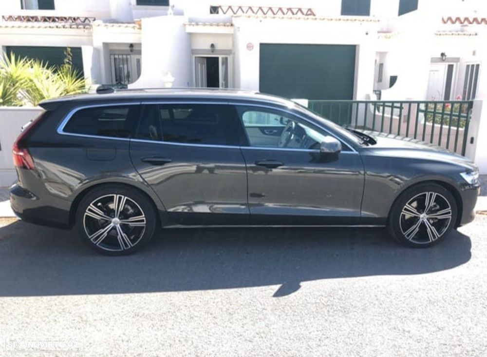 Volvo V60 2.0 B4 Inscription Geartronic - 3