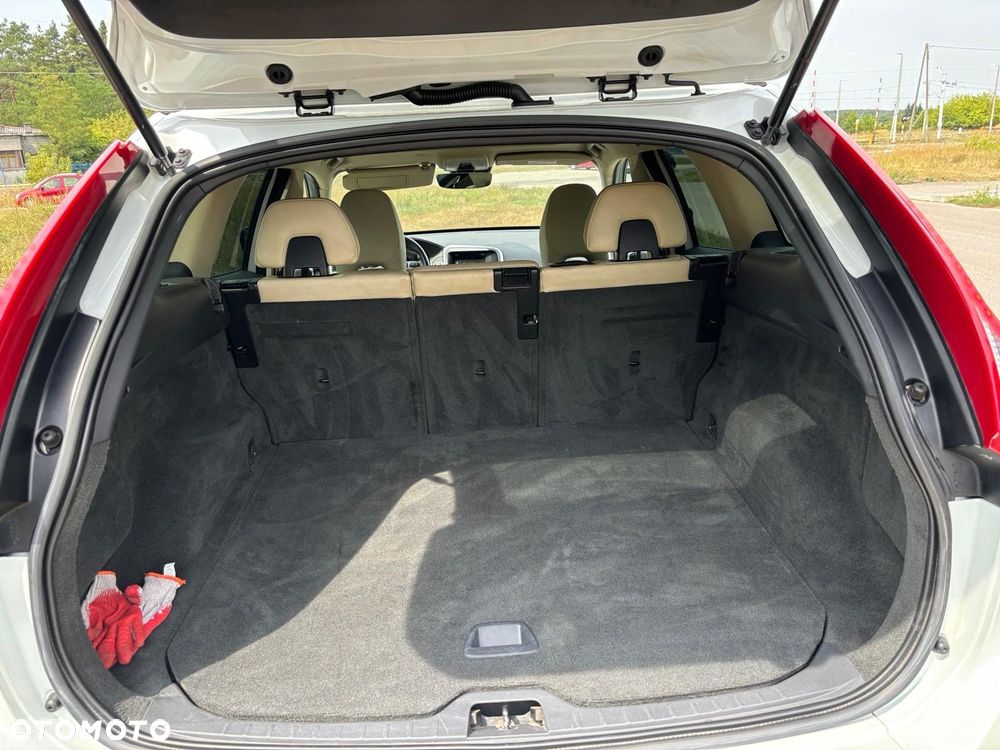 Volvo XC 60 T6 AWD Drive-E Momentum - 15