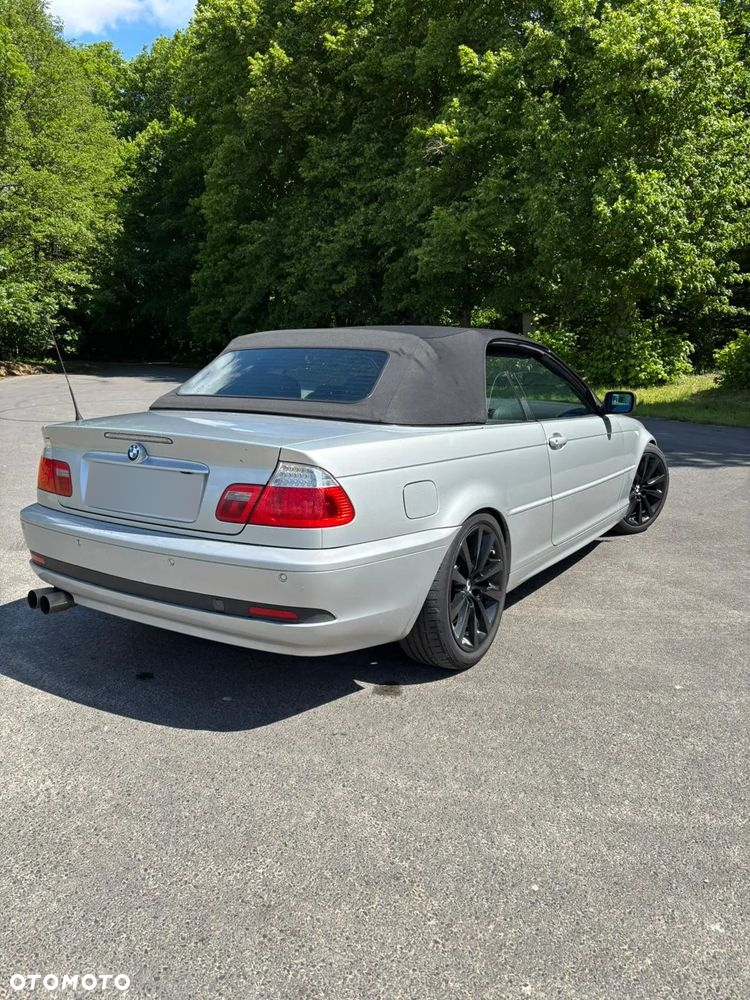 BMW Seria 3 320i - 6