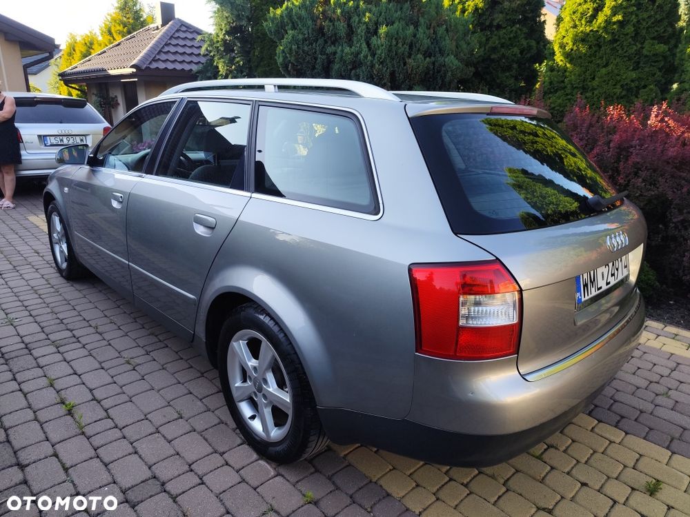 Audi A4 Avant - 2