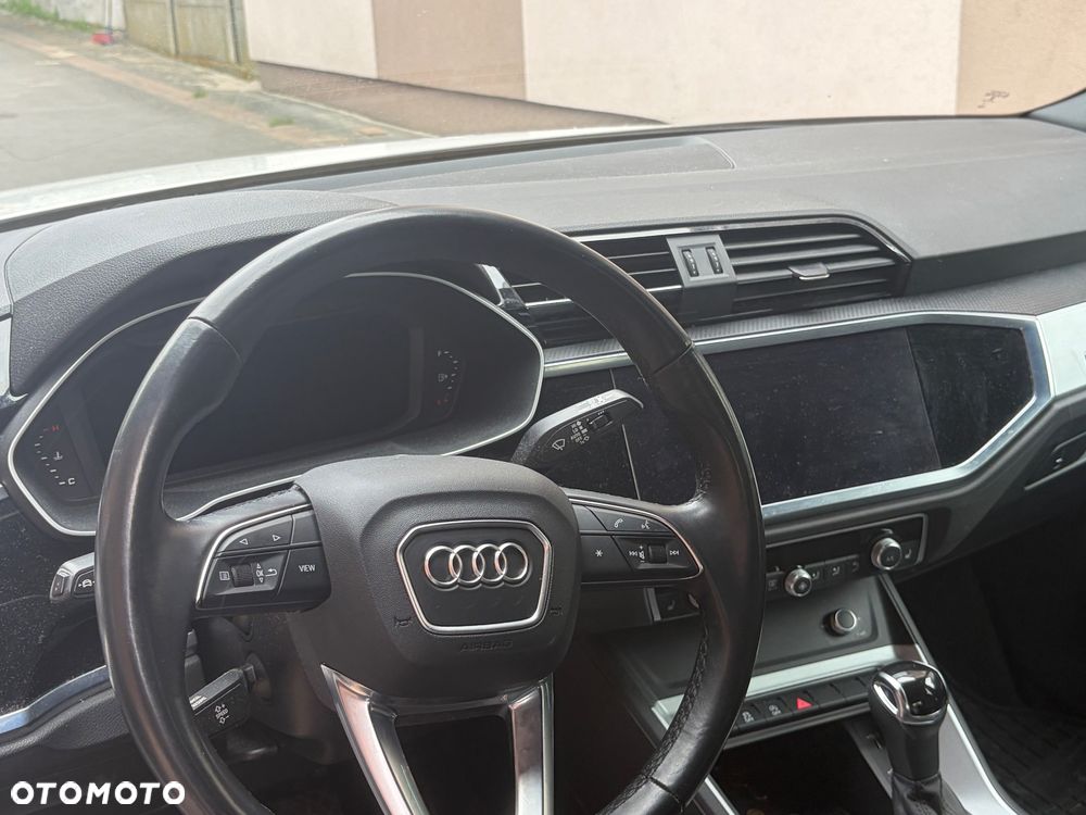 Audi Q3 40 TFSI Quattro S tronic - 13
