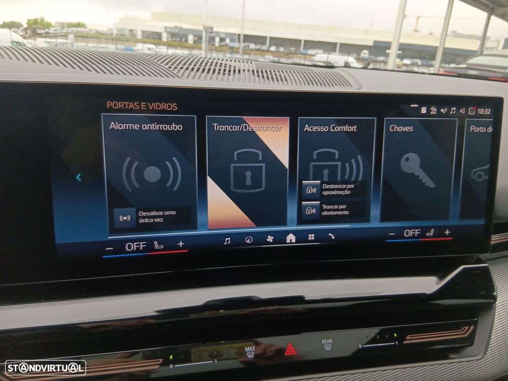 BMW 530 e Pack Desportivo M Pro - 25