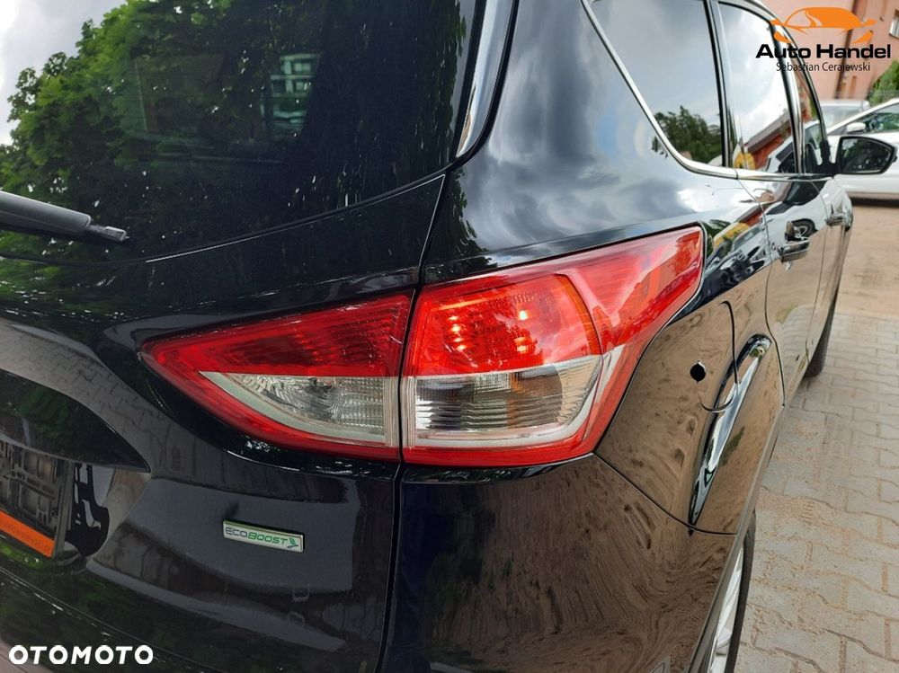 Ford Kuga 1.5 EcoBoost 2x4 Titanium - 38