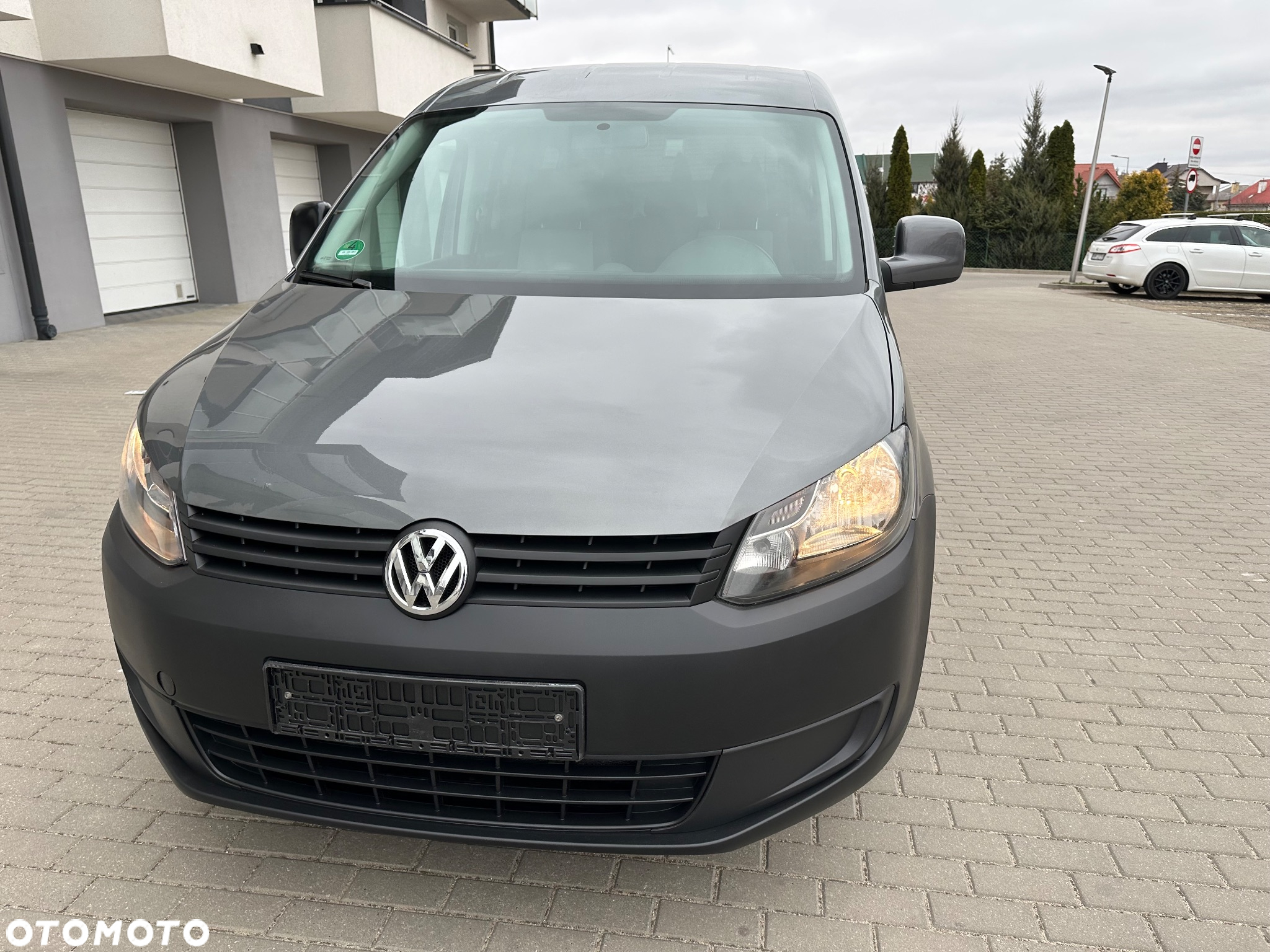 Volkswagen Caddy 1.6 TDI Comfortline - 2