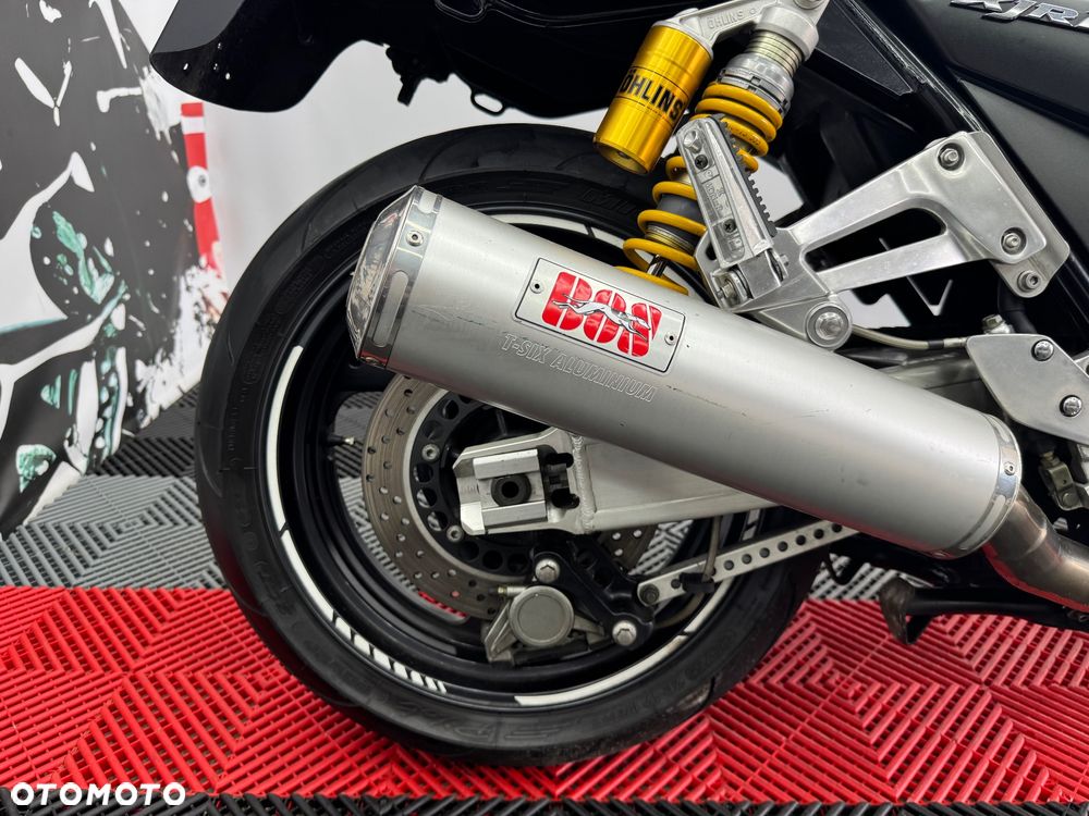 Yamaha XJR - 28