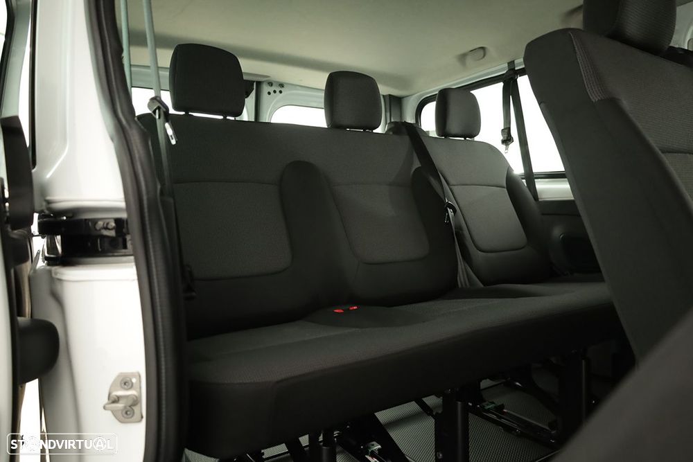 Renault Trafic 2.0 Blue dCi L2 Grand Equilibre - 21