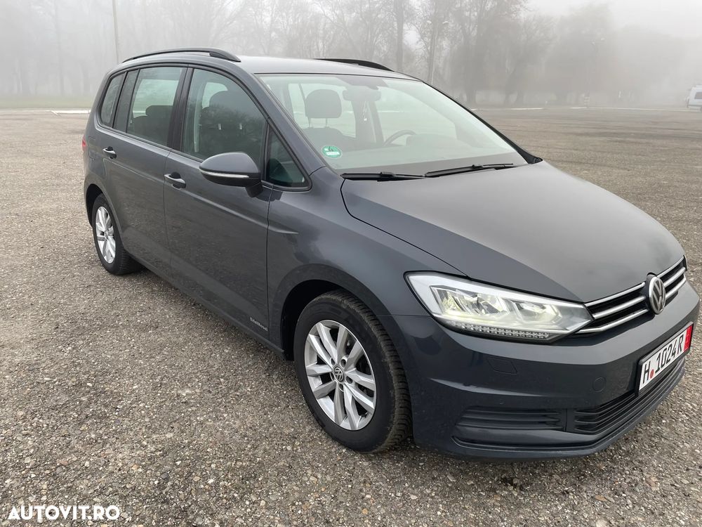 Volkswagen Touran - 2