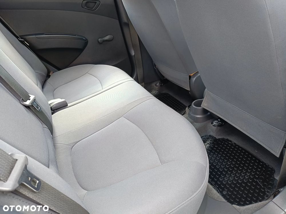 Chevrolet Spark 1.0 - 7