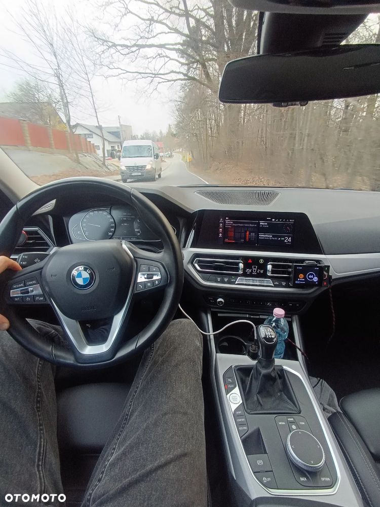 BMW Seria 3 318d Advantage - 5