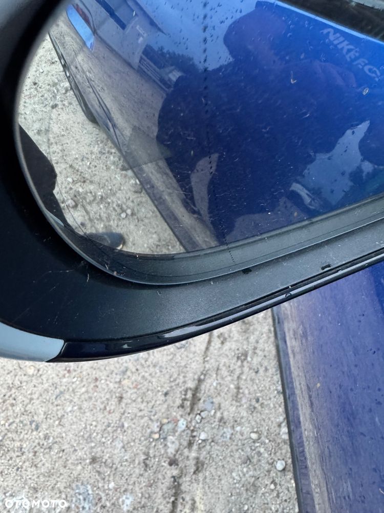 MINI Cooper SE Classic Trim - 14