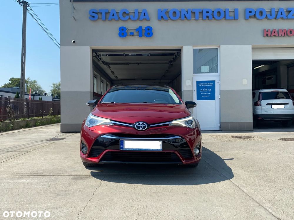 Toyota Avensis 1.8 Selection - 2