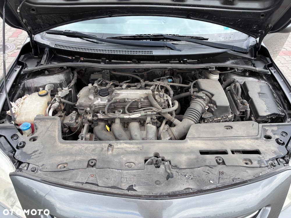 Toyota Corolla 1.6 VVT-i Terra - 6