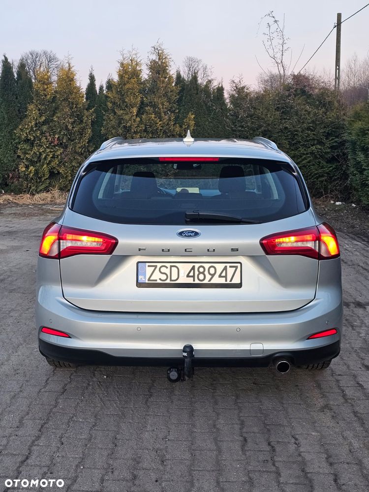 Ford Focus 1.5 EcoBlue Start-Stopp-System COOL&CONNECT - 6
