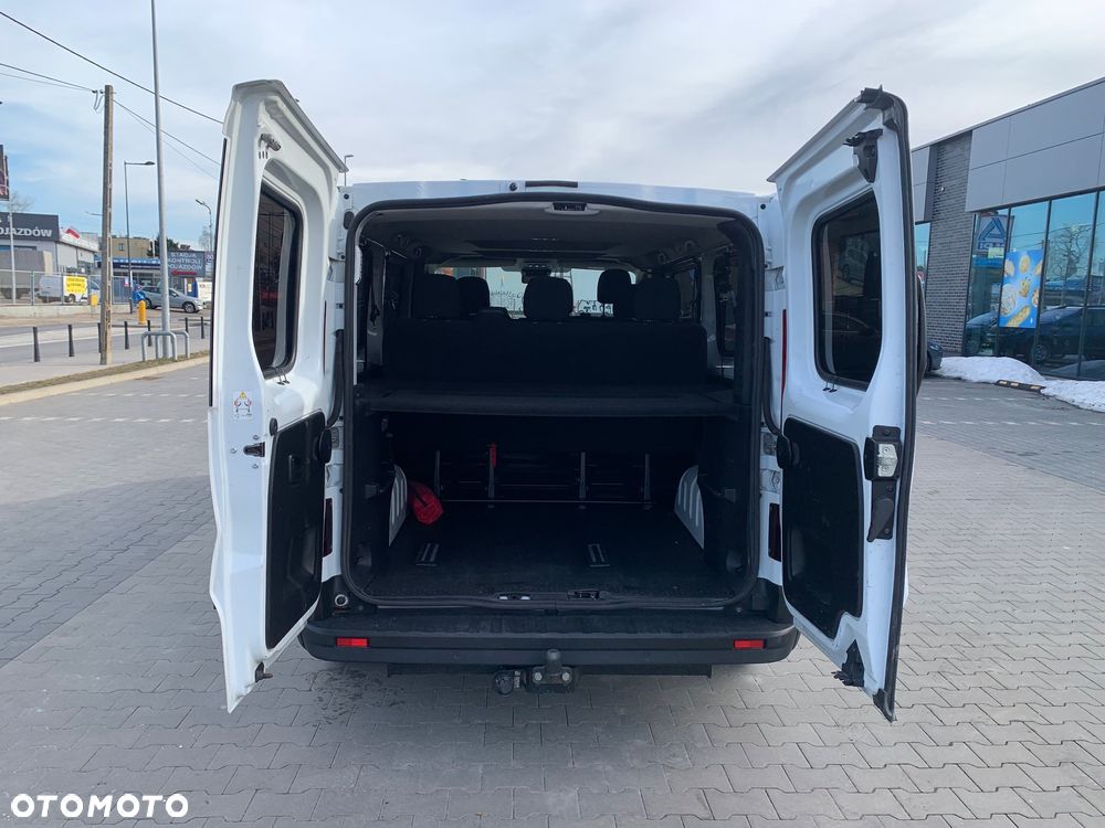 Renault Trafic 2.0 dCi - 7