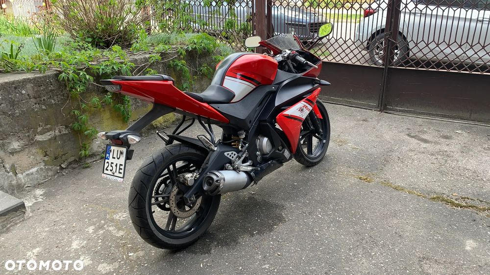 Yamaha YZF - 5