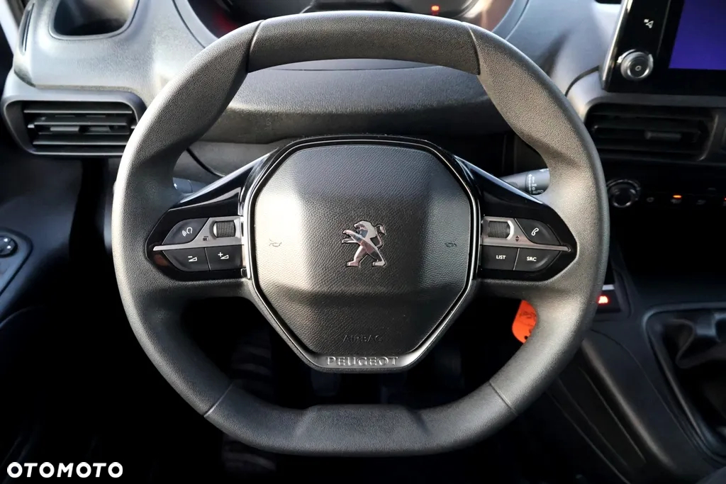 Peugeot Partner LONG KLIMA KAMERA NAVI WEBASTO TEMPOMAT FV23% - 36