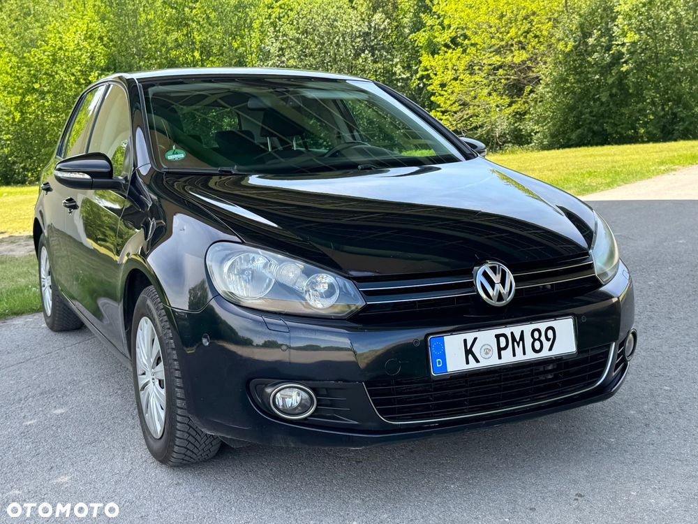 Volkswagen Golf - 32