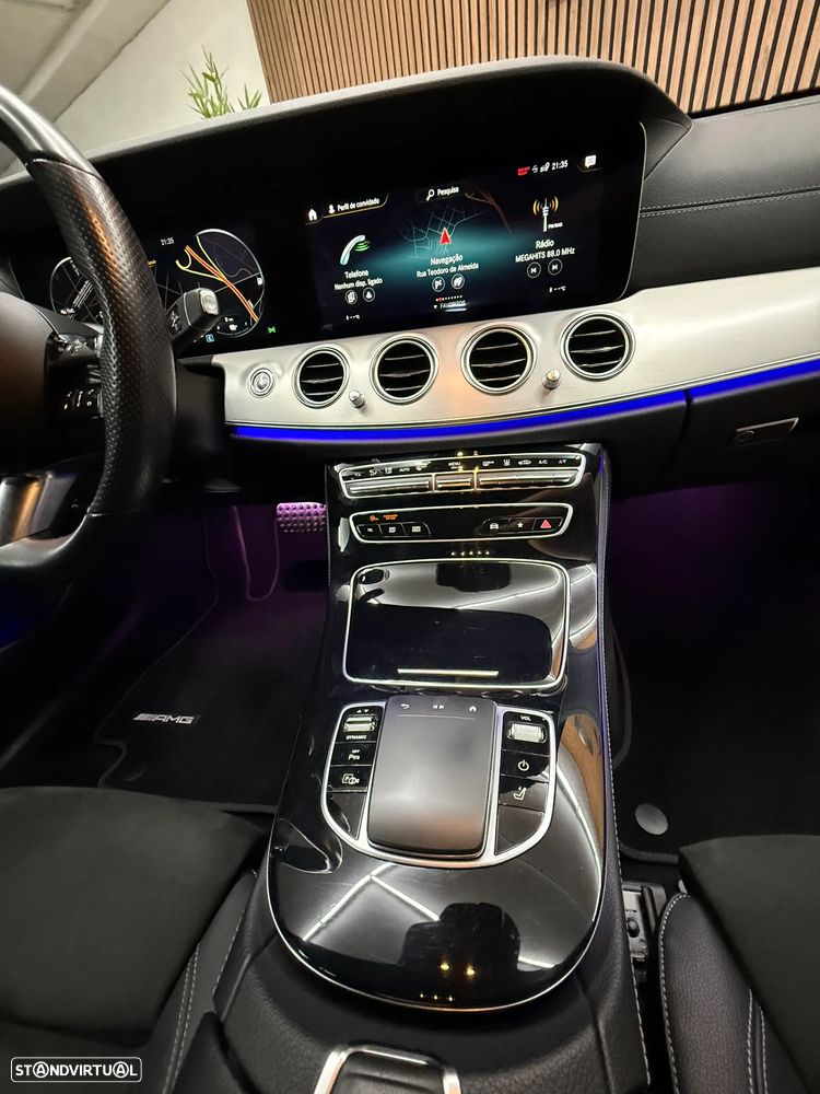Mercedes-Benz E 300 de 9G-TRONIC AMG Line - 17