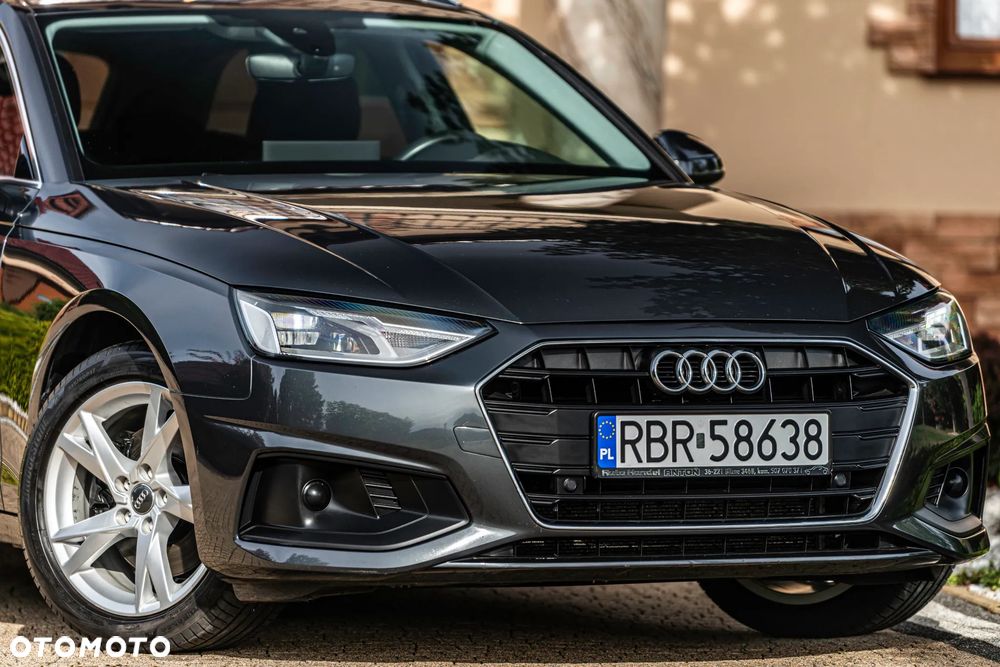 Audi A4 Avant 2.0 TDI ultra S tronic design - 9