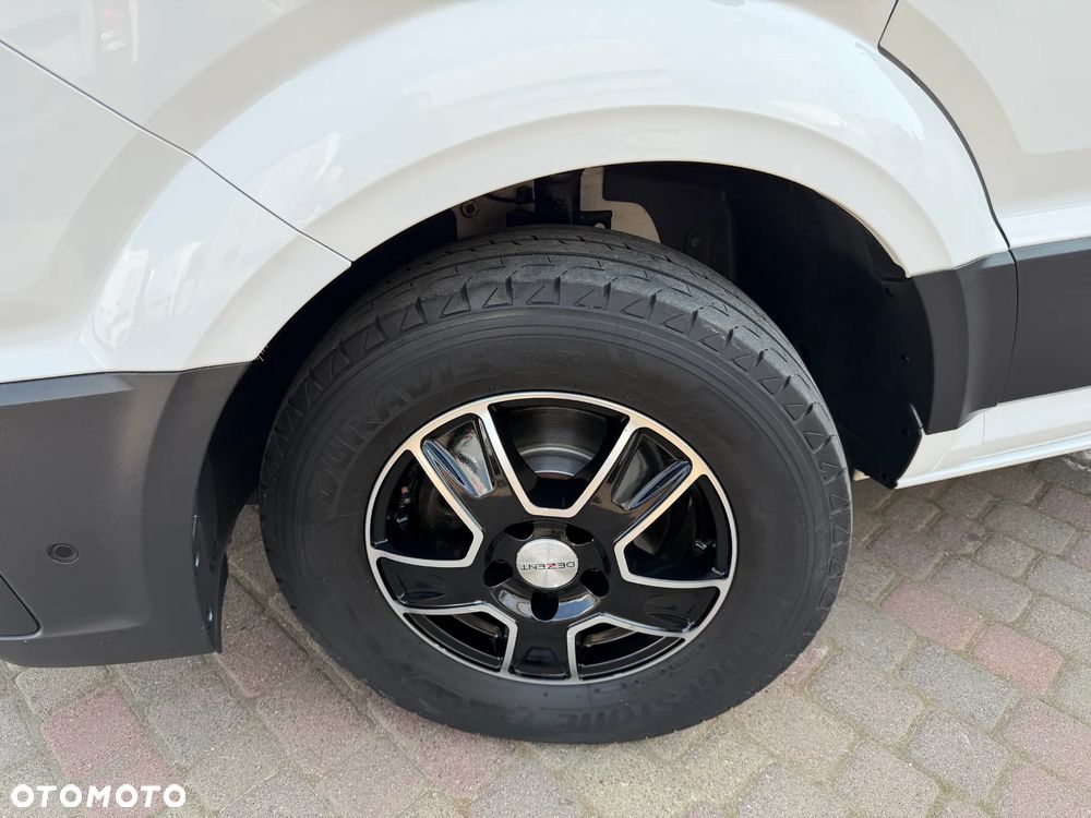 Volkswagen Crafter L2H1 - 36