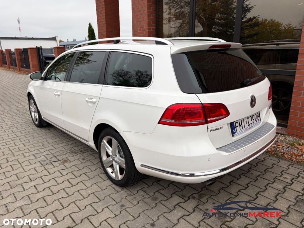 Volkswagen Passat - 4