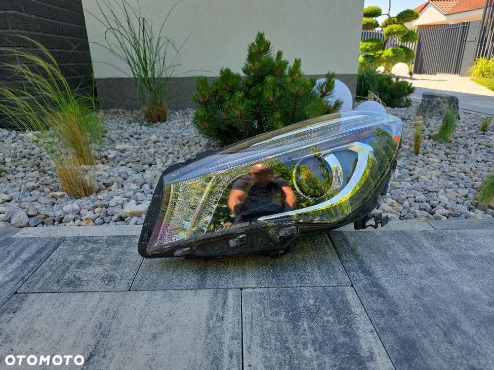 MERCEDES CLA 117 Lampa lewa przód Bi-Xenon Led A1179065100 - 1