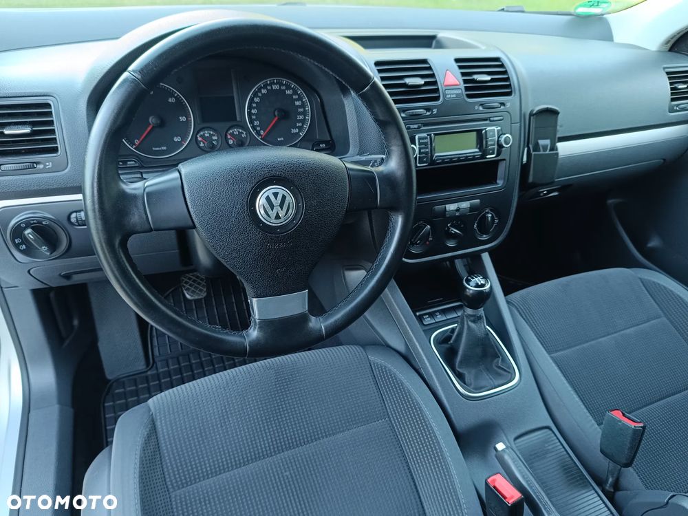 Volkswagen Golf 1.9 TDI Comfortline - 15