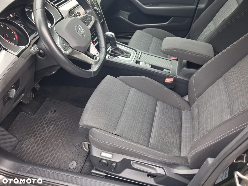 Volkswagen Passat 1.5 TSI EVO Business DSG - 28