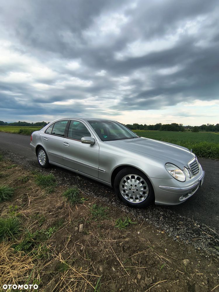 Mercedes-Benz Klasa E - 3