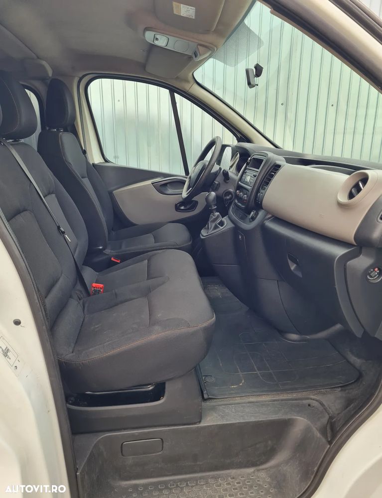 Renault Trafic Combi L1H1 1.6 dCi 90 8+1 Authentique - 6