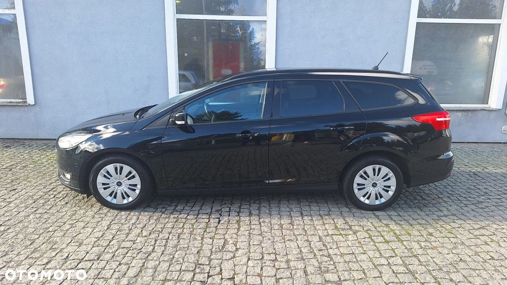 Ford Focus 1.5 EcoBlue Start-Stopp-System COOL&CONNECT - 4